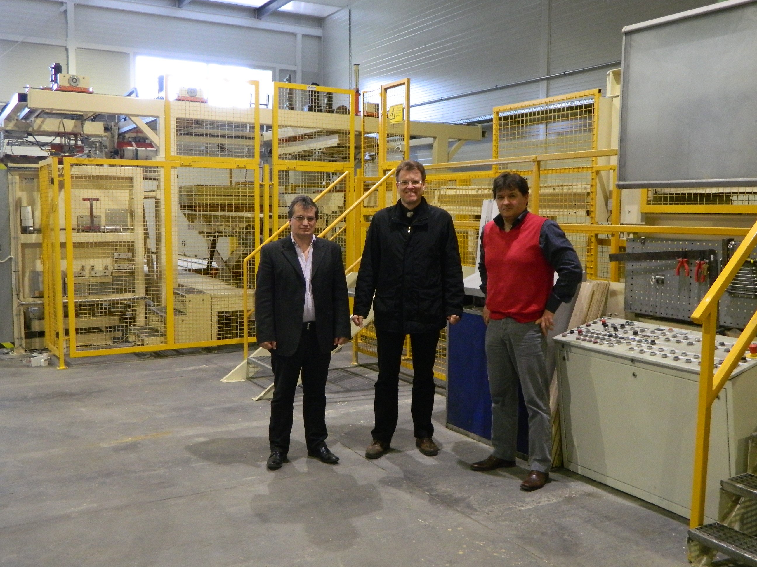 Start-up of gluing line in the Wood Wool plant in Zalaegerszeg, Hungary   